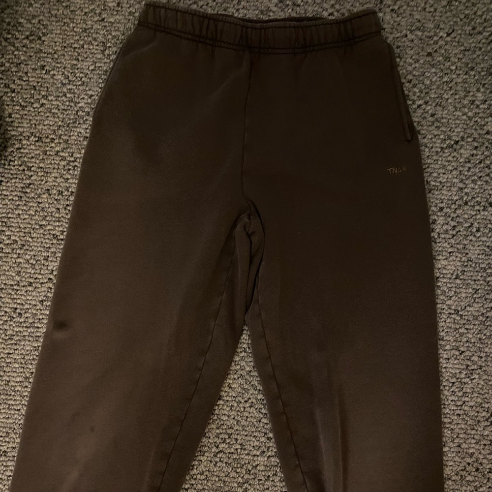 TNA cozy mega fleece sweatpants